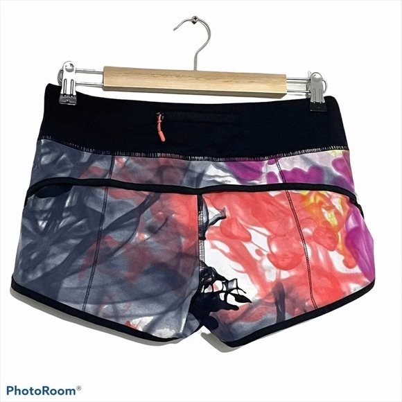 Very RARE Lululemon Speed Shorts Unicorn Tears 4 - Picture 2 of 10